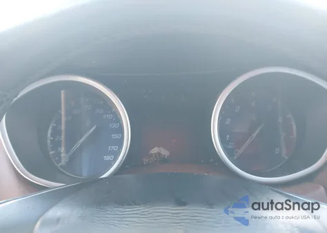 2019 Maserati Ghibli Granlusso z USA, uszkodzony, nr VIN ZAM57XSL2K1309902